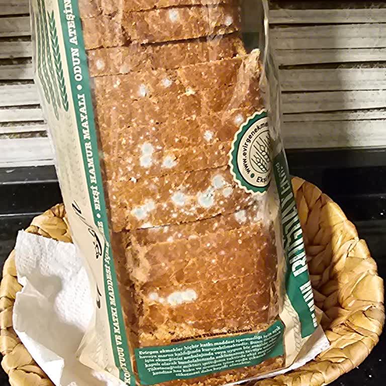 Evirgen Ekmek Küflü Çıktı!