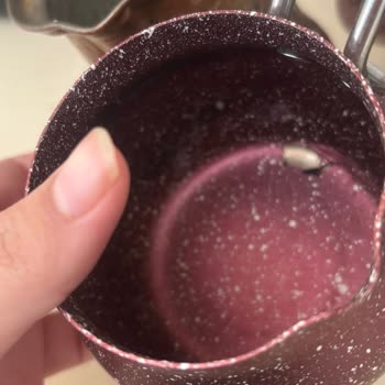 Karaca Tencerelerde Soyulma Oldu