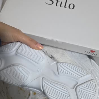 Ayakkabı Tutkusu Stilo Satıcısının İade Talebini Reddetmesi Ve Müşteri Memnuniyetsizliği