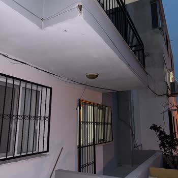 Fiber Altyapı Çalışması Evin Balkonu Kırdı Ve Arabam Çizildi