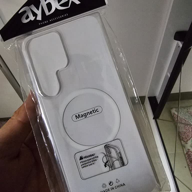 Metal Kılıf Söz Verildi, Şeffaf Plastik Kılıf Teslim Edildi