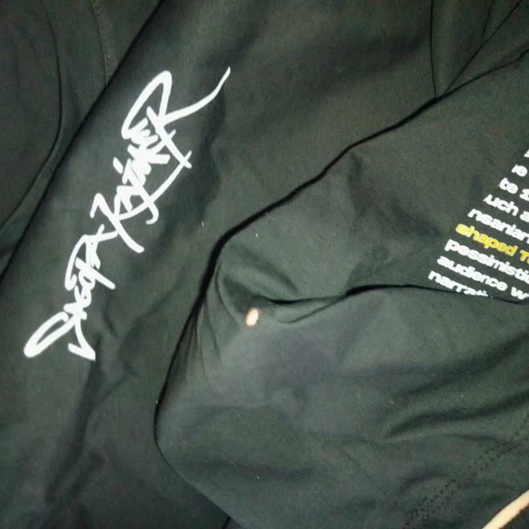 Defolu Tişört Gönderildi, Söz Verilen Değişim Ve İade Gerçekleşmedi