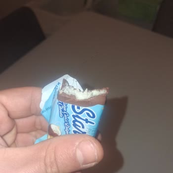 Wall Star Çikolatasında Saç Bulundu: Hijyen Ve Sağlık Riski