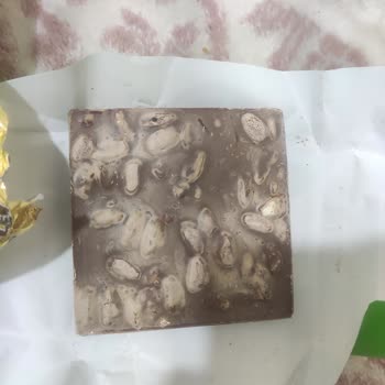 Son Kullanma Tarihi Geçmemiş Çikolatanın Beyazlaması Ve Mağaza Yardımsızlığı