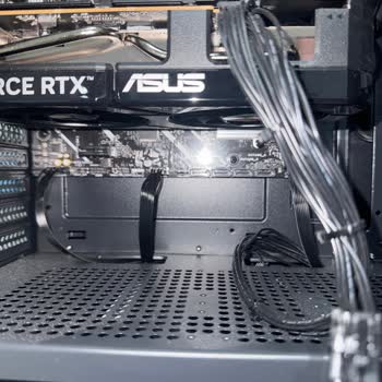 Kurulum Hatası Fan Bağlantılarını Bozdu, Sistem Risk Altında