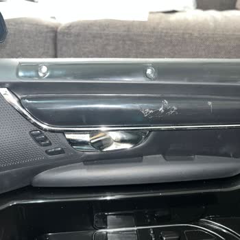 Sıfır Akülü Araçta Çizik Ve Sürtme İzleri