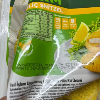 Son Kullanma Tarihi Geçmemiş Doyfarm Markalı Küflü Tavuk Şinitzel