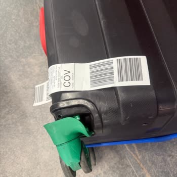 Sabiha Gökçen Çukurova Uçuşunda Bagaj Hasarı Ve Çözüm Eksikliği