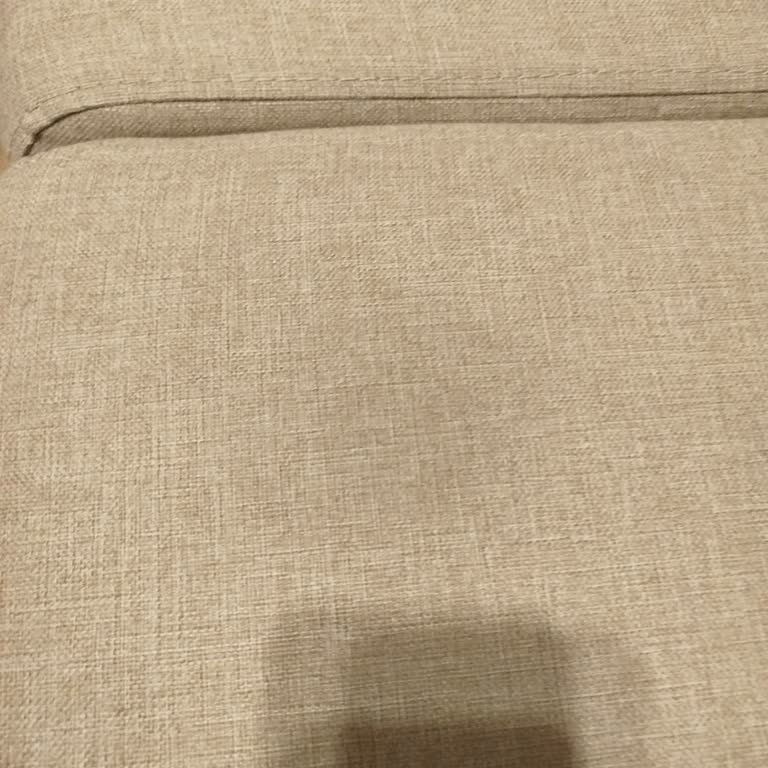 Onur Mobilya’dan Aldığım Köşe Takımındaki Leke İçin Yardım Gelmedi