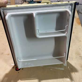 Evacool Buzdolabı Kapak Parçası Tedarik Edilemiyor, Müşteri Destek Yok