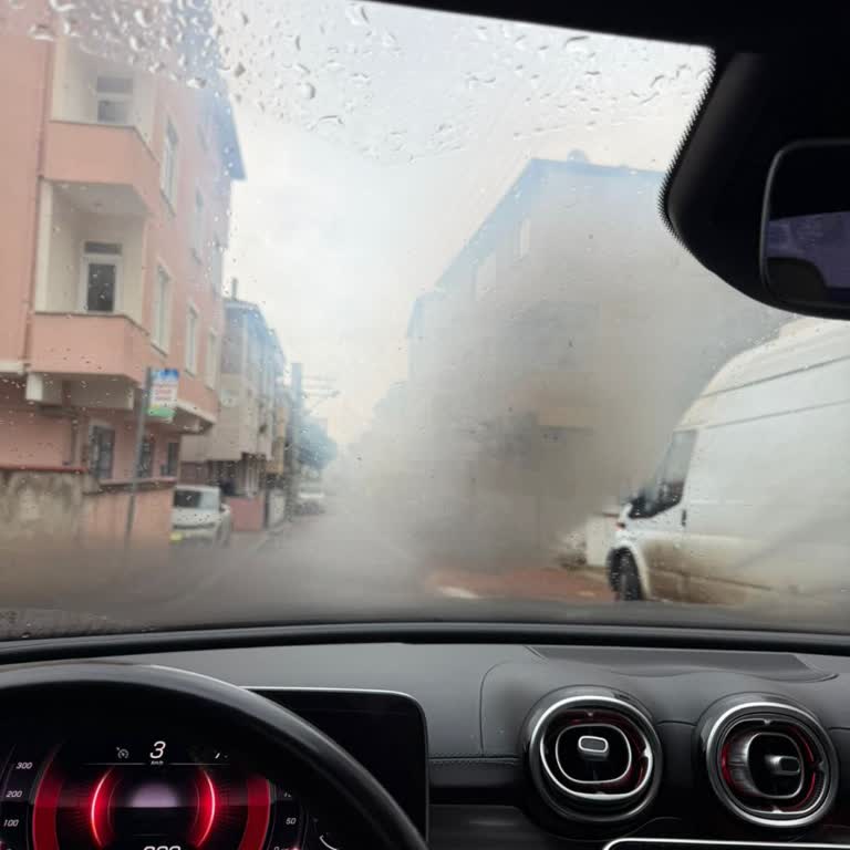 Neova Sigorta Cam Kırığını Kasko Öncesi Olarak Reddetti