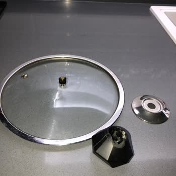 Schafer Çelik Tencere Kapak Kulpu Kırıldı, Garanti Kapsamında Ücretsiz Değişim İstiyorum