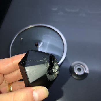 Schafer Çelik Tencere Kapak Kulpu Kırıldı, Garanti Kapsamında Ücretsiz Değişim İstiyorum