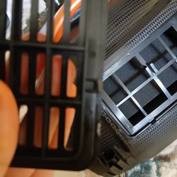 Kırık Süpürge Ve Cevapsız Satıcı Sebebiyle Mağduriyet