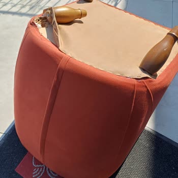 Kelebek Marta Mobilya Setinde Kısa Sürede Kırılan Berjer Ve Uzayan Çözüm Süreci