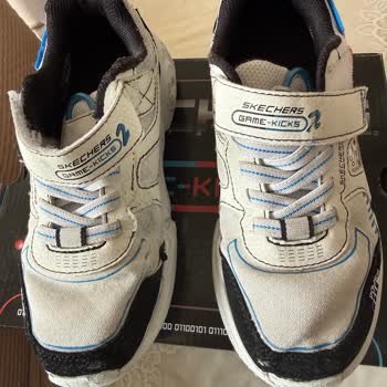 Kısa Sürede Deforme Olan Skechers Ayakkabılar İçin İade Talebi