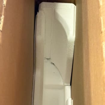 Kırık Panelli Televizyon Teslimi Ve Uzayan İade Süreci