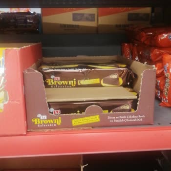 Etiket Eksikliği Ve Mağaza Personelinin Uygunsuz Davranışları