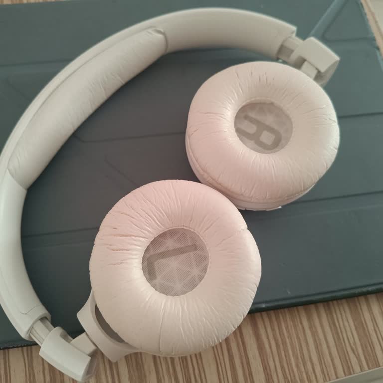 JBL 520BT Kulaklıkta Yazılım Problemleri Ve Destek Eksikliği Nedeniyle Ücret İadesi Talebi