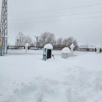 Ordu Akkuş Devlet Hastanesindeki Şarj İstasyonu Karla Kapalı Ve Cevap Bekliyor