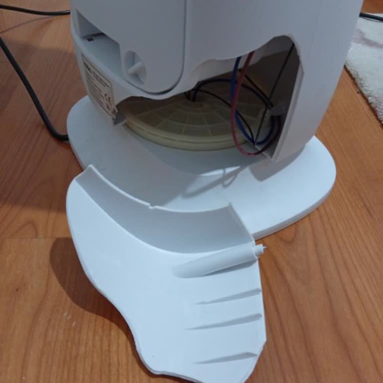 Robo Isıtıcı Soğutucu Ürününün Kusurlu Çıkması Ve 15 Günlük İade Sürecinde Cevapsızlık