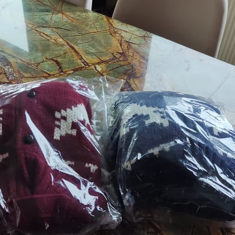 Beden Ve Görsel Uyuşmazlığına Rağmen İade Reddi, Kargo Çekingenliği Ve Tam İptal Talebi