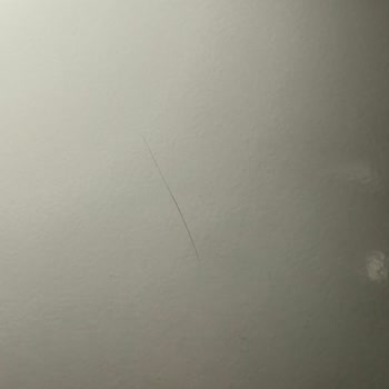 Evdiz Buzdolabı Gecikti, Teşhir Ürün Verildi Ve Personel Aşağılayıcı Sözler Kullandı