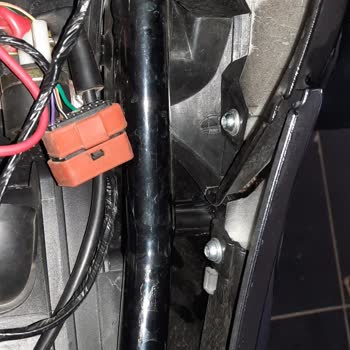 Granaj Tırnağının Serviste Kırılması Ve Sorumluluk Reddi