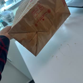 Migros Yemek’te Dökülen İçecek Ve Cevapsız İade Talebi