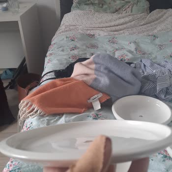 Karaca Yemek Takımı Hasarlı, Çatlak ve Defolu Şekilde Elime Ulaştı