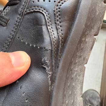 Skechers Ayakkabısında Deri Çatlaması Ve Mağazanın İlgisiz Tutumu