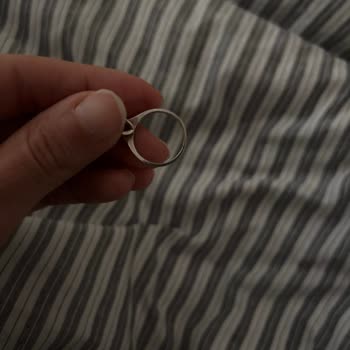 Altınbaş'ta Garanti Kapsamındaki Yüzük Onarımında Şube Olmaması Ve Müşteri Hizmetleri İlgisizliği