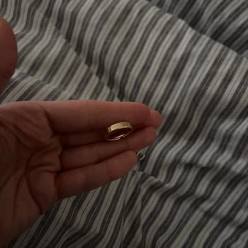 Altınbaş'ta Garanti Kapsamındaki Yüzük Onarımında Şube Olmaması Ve Müşteri Hizmetleri İlgisizliği