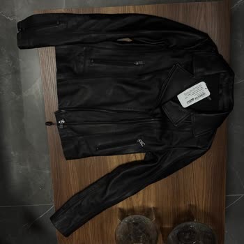 Küçük Mont İadesi Kullanılmış Göstermesiyle Reddedildi