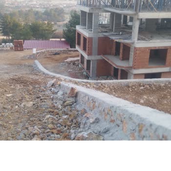 Muğla Büyükşehir Belediyesi Sivil Geçişe Açık Sokağı Asmin İnşaata Hafriyat Deposu Olarak Kullandırıyor