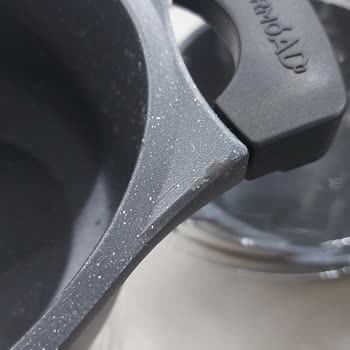 Thermoad Tencere Setinde Hızlı Deformasyon Ve Sağlık Riski