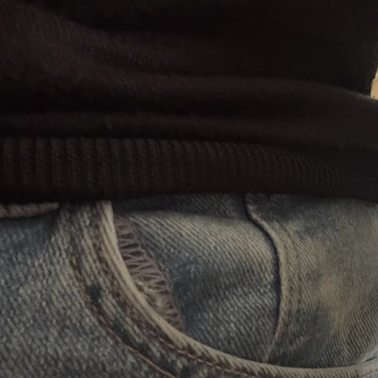 Mavi Pantolonun Cep Astarı Sürekli Dışarı Çıkıyor: Değişim Talebi