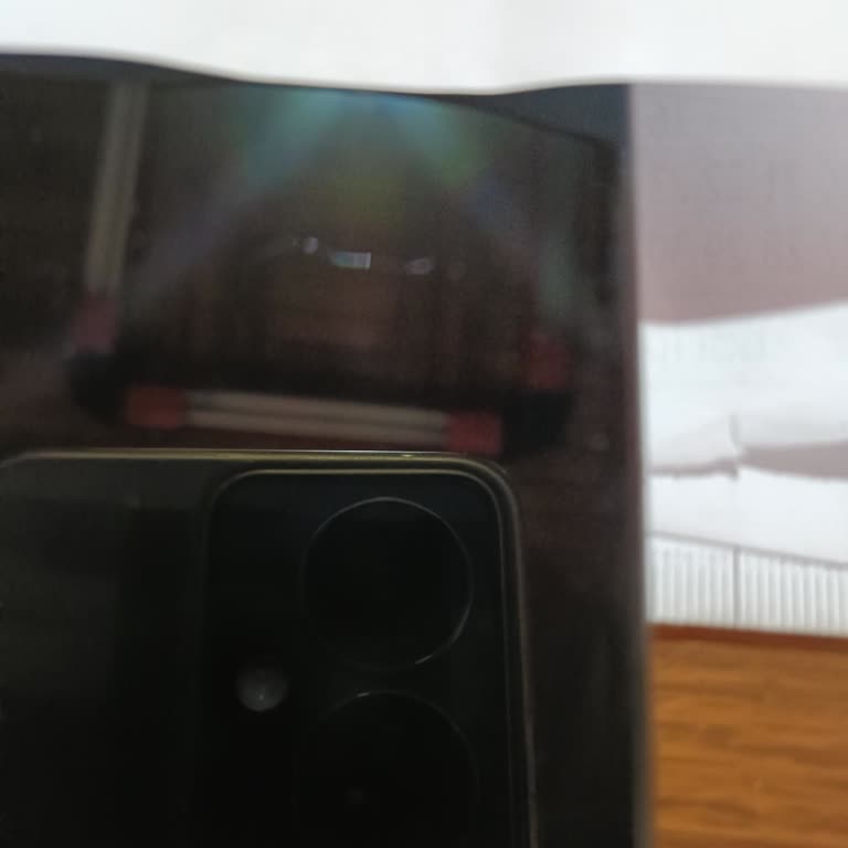 Simge Elektronik'ten Ücretli Ekran Değişimi Sonrası Çıkan Çizik Ve Kullanıcı Hatası İddiası