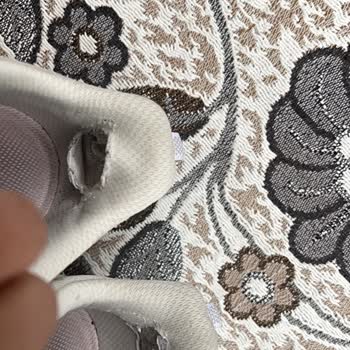 Ayakkabının Kısa Sürede Yırtılması: Üretim Hatası İddiası Ve Değişim Talebi