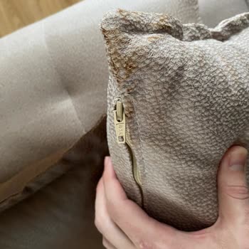 Kumaş Koltuk Takımında Boya Transferi Üretim Hatası Ve Yetersiz Servis İncelemesi