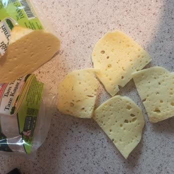 Muratbey Kaşar Peynirinde Şişen Ambalaj Ve Ekşi Koku: Ürün Değişimi Talebi