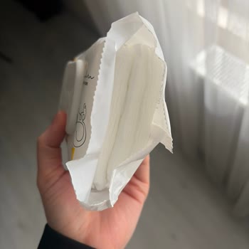 Yenidoğan Bebek İçin Açık Kenarlı Islak Mendil Paketi Kullanılamaz