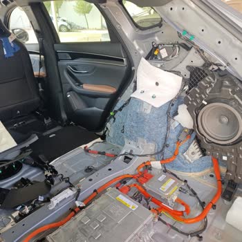 BYD Seal U DM-i Kofferraum-Design verursacht 3.300 € Schaden nach Wasserleck