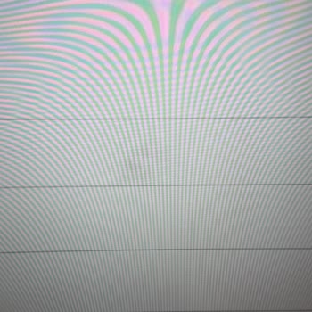 Ekran Lekeleri Ve Garanti Çelişkisi Müşteriyi Mağdur Ediyor