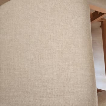 Silinebilir Sandalye Kumaşında Su Lekesi Ve Değişim Talebi