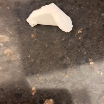 A101 Kaşar Peynirinde Plastik Parça Ve İade Talebi