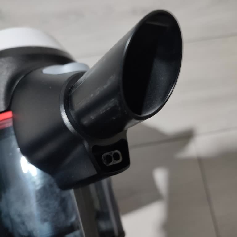 Garanti Süresi Bitmiş Bosch Süpürge Toz Haznesi Ayıplı, 3.300 TL Ödeme Sonrası Garantisiz