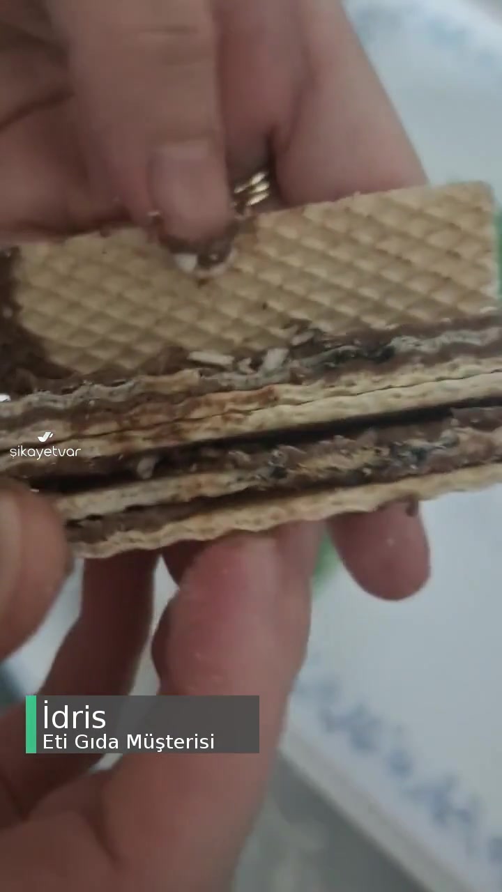 Eti Hoşbeş Gofretin İçinde Siyahlık videonun kapak resmi