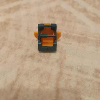 Gaziantep BİM’den Aldığım Ozmo Yumurta Kafalar’da Dönüşen Küpler Parçası Eksik