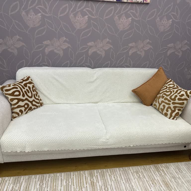 Ürün Gıcırdıyor Ve Ayakları Sallanıyor, Servis Çözüm Bulamıyor